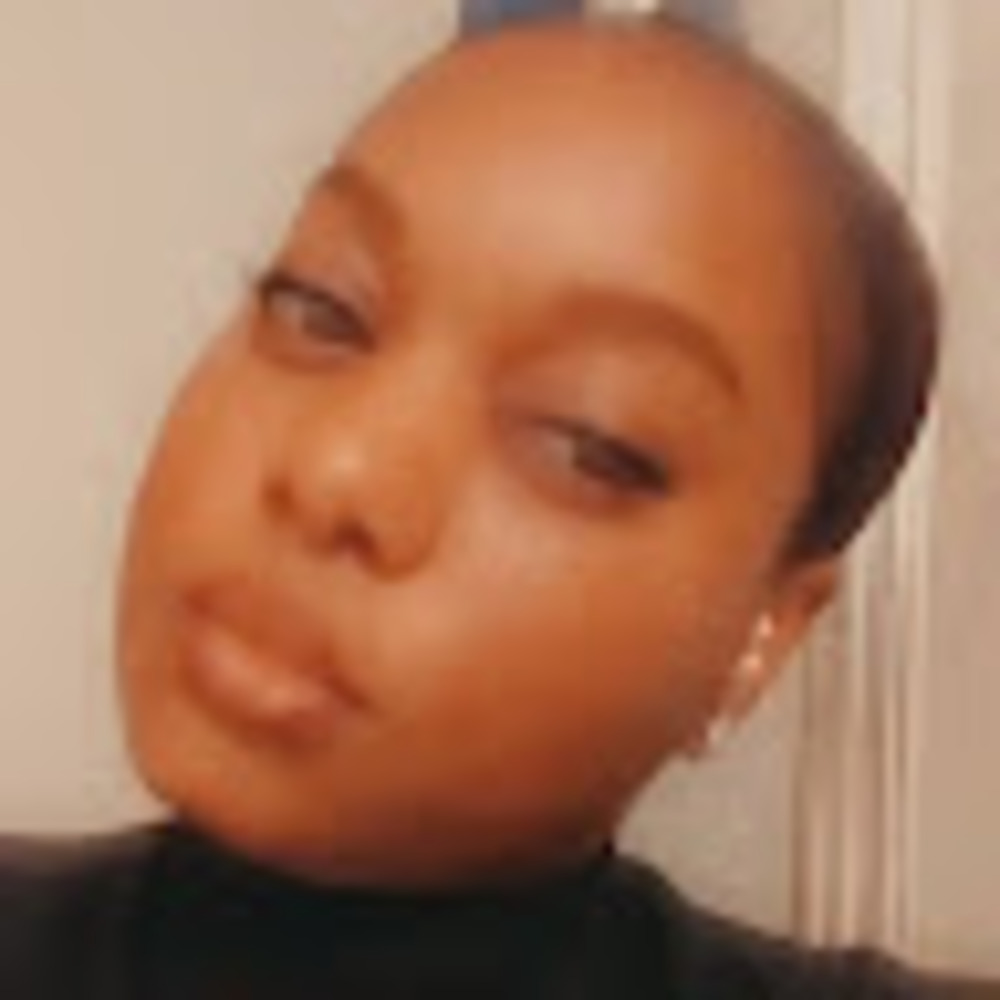 Meet your Posher, Shatisha